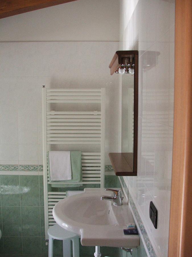 Hotel Ponte Autostrada Seriate Esterno foto