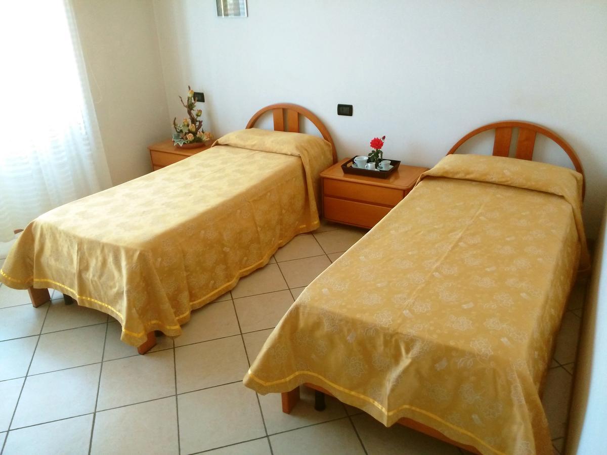 Hotel Ponte Autostrada Seriate Esterno foto